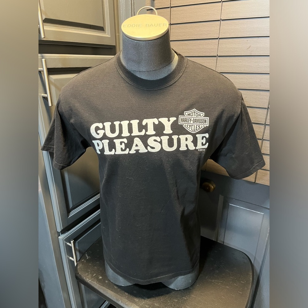 Harley Davidson Guilty Pleasure Size Large.